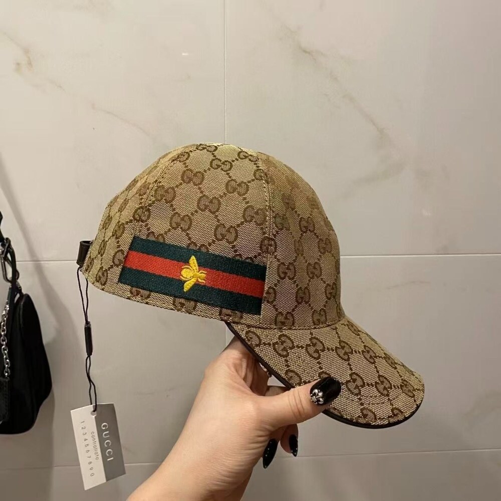 Gucci GG Canvas Baseball Cap with Side Web Stripe - Picture 2 of 3
